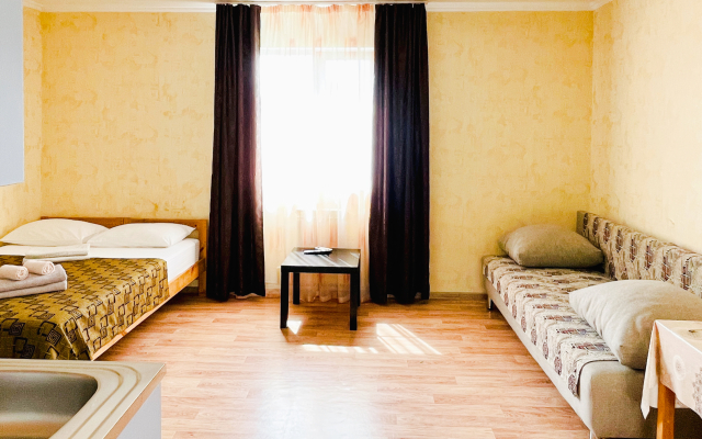 Апартаменты Гости 8