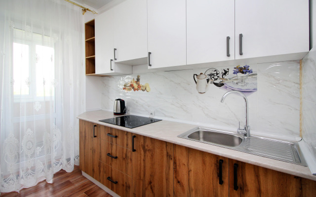 294 Raduzhny Bereg Flat