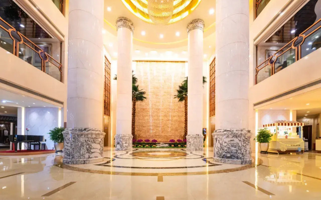 Отель Beijing Henan Plaza Hotel