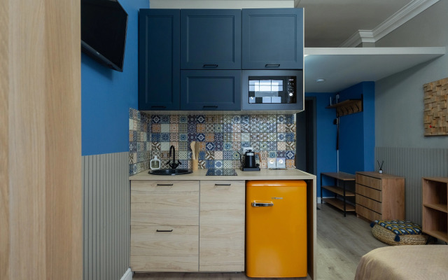 Апартаменты KeyGo 1011 Студия рядом с метро Окружная