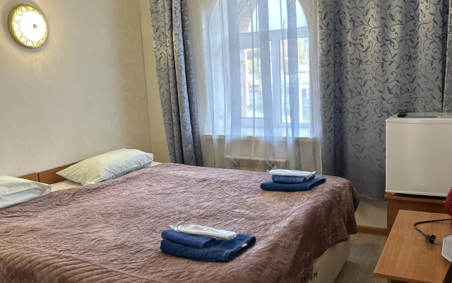 Lotos Hotel