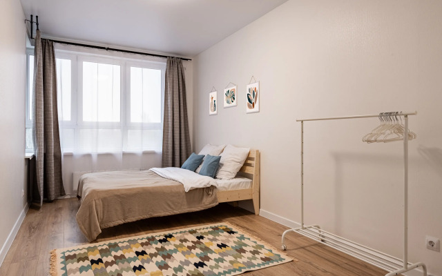 Covremennaya dlya chetyrekh gostey Flat