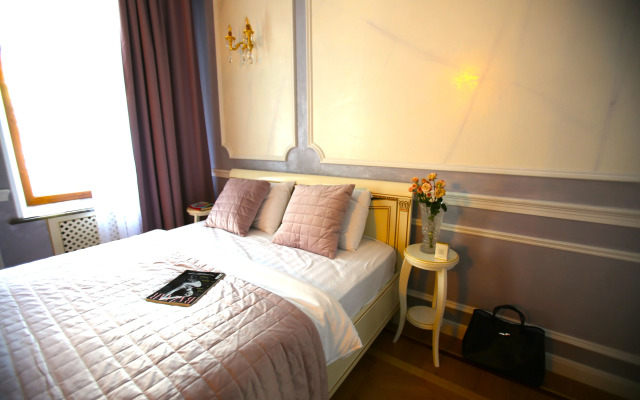 Nevsky 5 Apartment