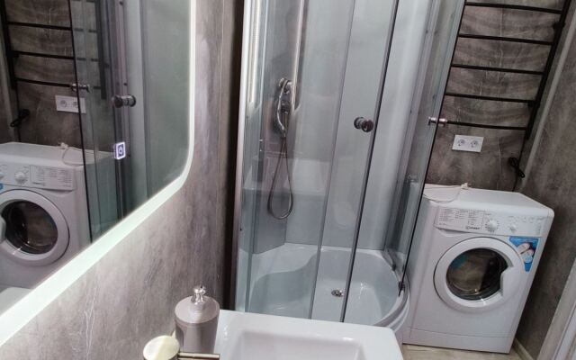 Апартаменты на Покровской Blue №2