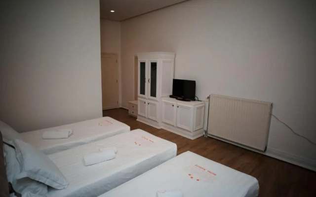 Konti Hotel