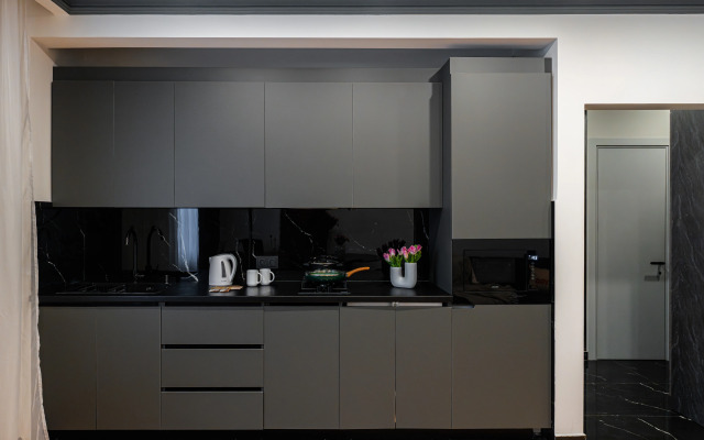 KeyGo #0122, 1 Bedroom, City Center Apartments