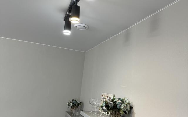 Studiya 5 Flat