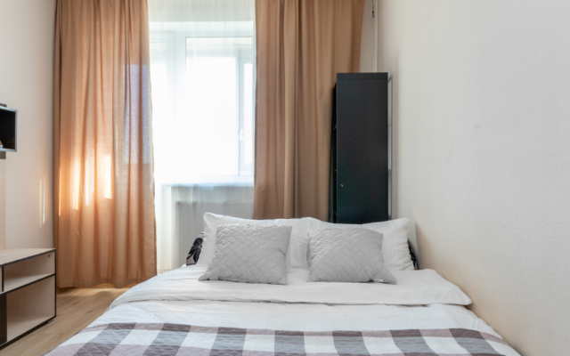 Po Priyatnoy Tsene Flat