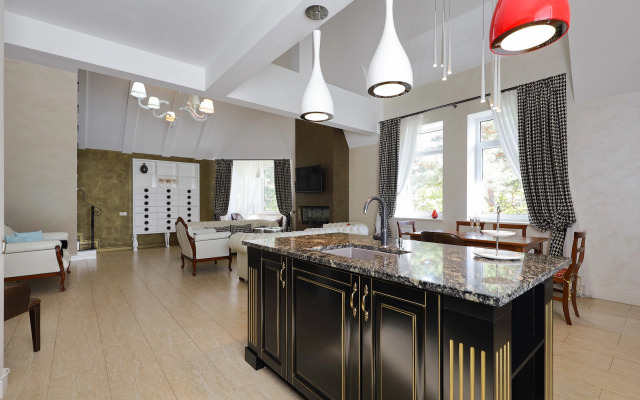 Квартира 2 уровня на Аптечной