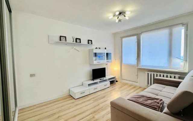 Квартира Белое яблоко