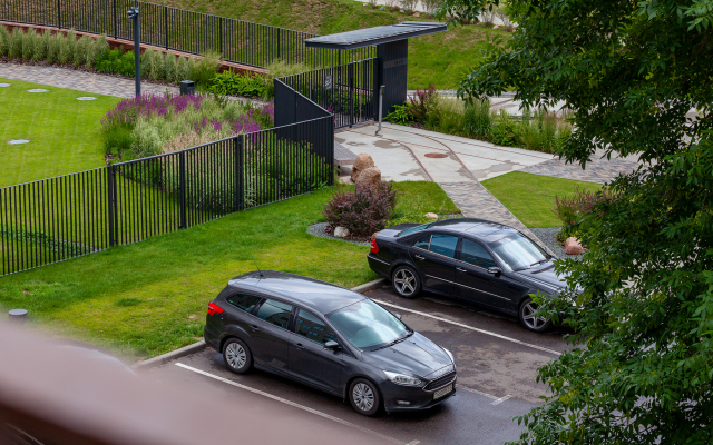 Dvuhkomnatnye Na Ploschadi Pobedy Apartments