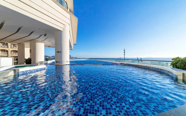 Отель Luoke Platinum Sea View