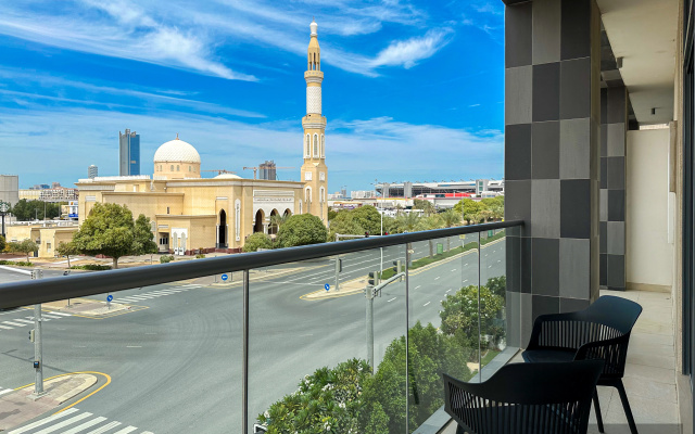 Апартаменты WelHome - Prime 1BR Apartment at Oia Residence