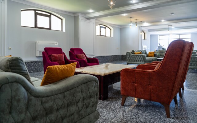 Grace Faors Hotel