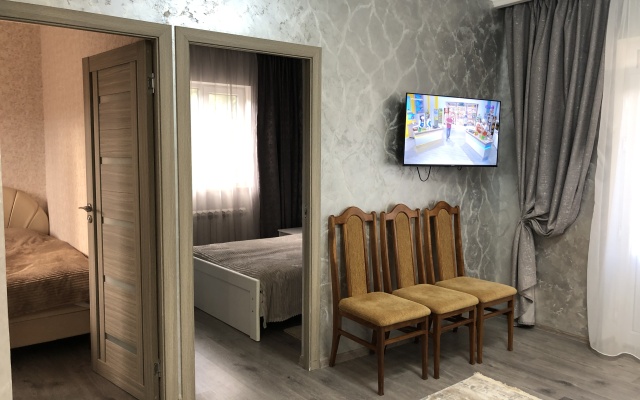 Istoman Dom S Mangalom Apartments