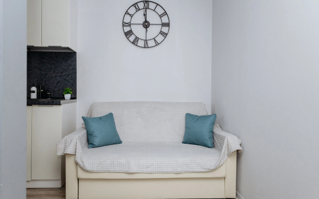 Квартира Уютная студия в рядом с ДРКБ