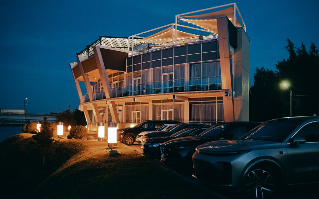 Cruise Boutique Hotel