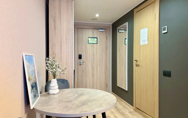 Апартаменты Iris Apart около набережной Обводного канала