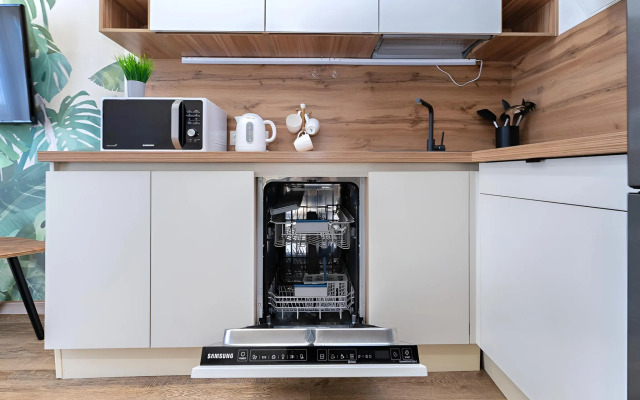 Апартаменты ЖК Крымский Гости-24