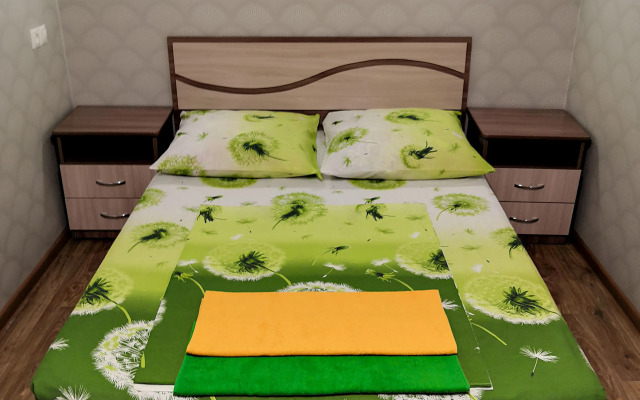 Апартаменты Сутки Как Дома на Народной 21