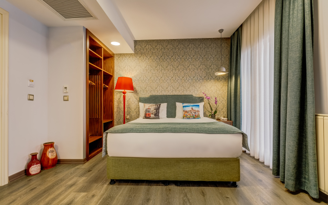 Sometimes Taksim Hotel