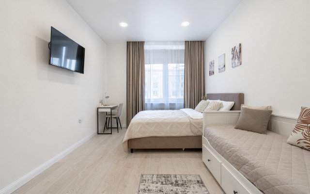 EasyGuest Ryadom S Naberezhnoy Nevy Flat