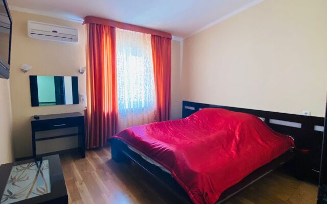 Hotel 7 Nebo