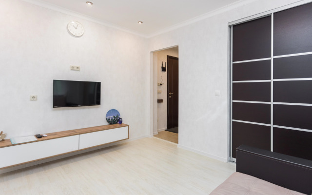 V Spalnom Rayone Flat