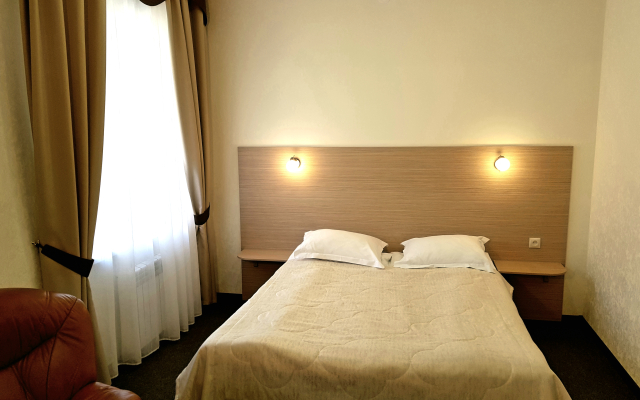 Vizit Hotel
