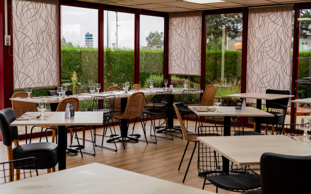 Brit Argentan Hotel