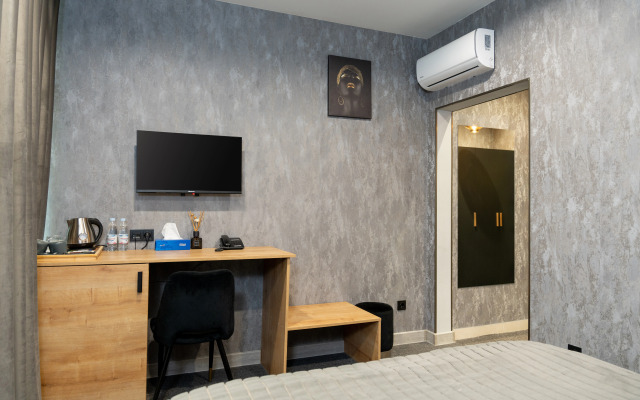 Отель Inga Yerevan