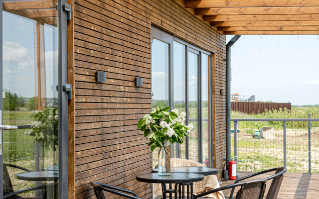S Saunoy Private house