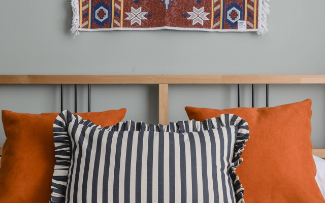Arbat, Zolotoy Kvadrat, Istoricheskiy Tsentr Almaty Flat