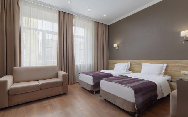 Izmajlovskij Park Apart-hotel