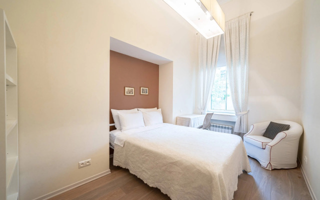 Апартаменты Делюкс на Мойке 40