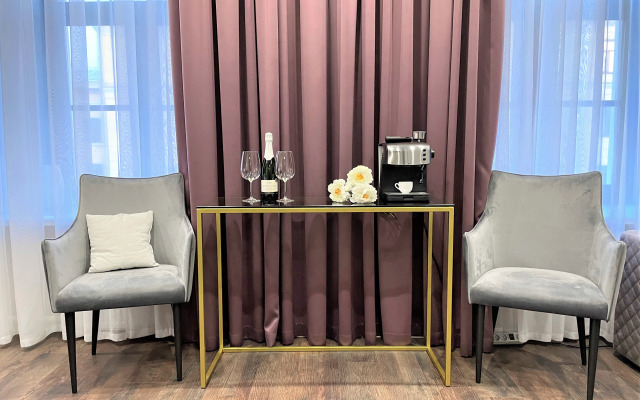 Comfort+ v Apart-Otele Aqualina Apartments