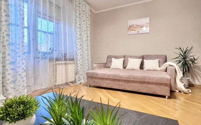 Квартира на Муштари 15