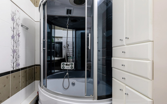 U Kremlya Flat
