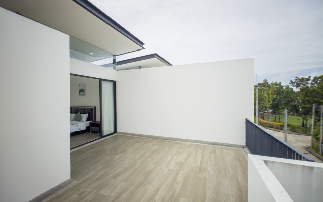 Villa Townhouse In Laguna Park