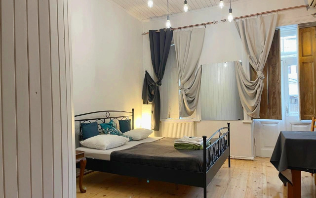 Winetorium Mini-Hotel