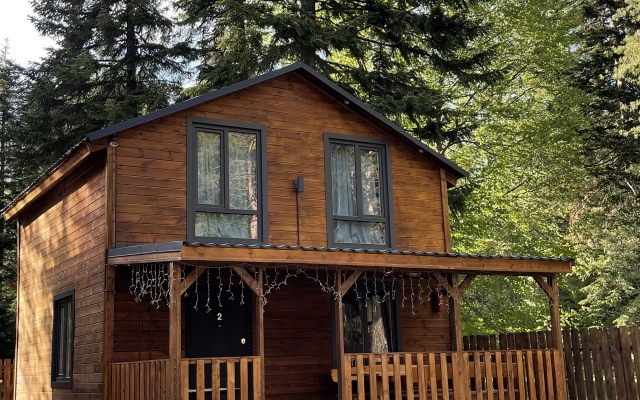Arhyiz Chalet