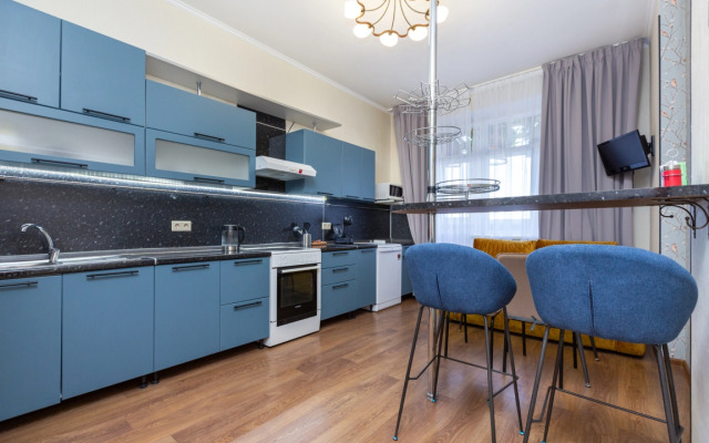 REHOME24 APARTMENTS na 12 etazhe vid na gorod