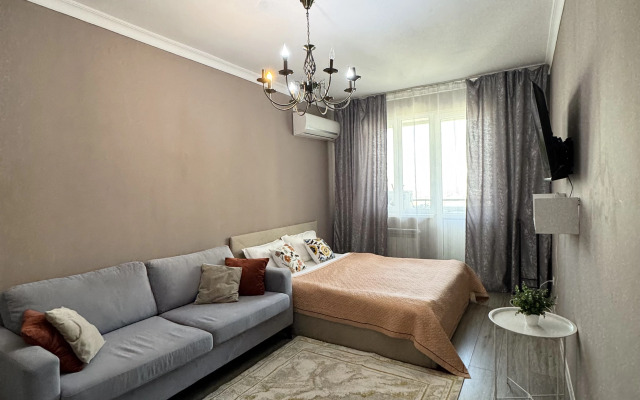 Svetlaya s Balkonom Flat