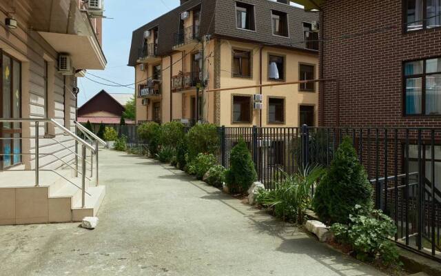 InLife Apartments