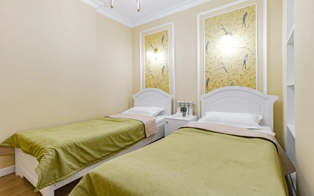 Symphony Guest House Flat