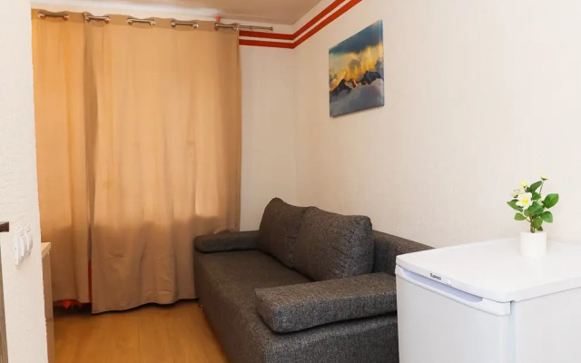 Апартаменты Рощинская 109/3