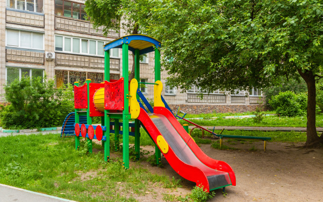 3-Kh Komnatnaya u Zh/d Vokzala Flat