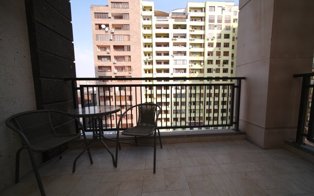 Uluchshennye s balkonom ot Sweet Home Apartments