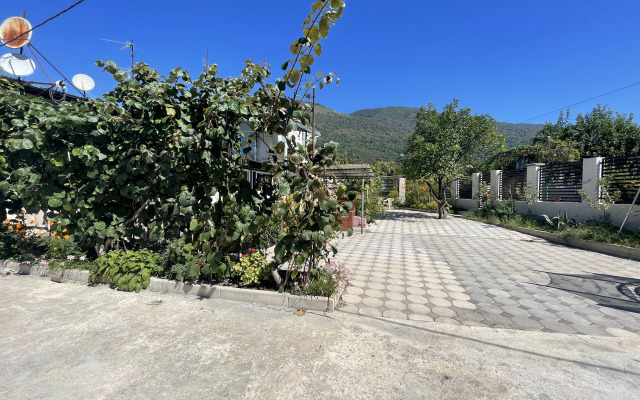 Paradise Guest House