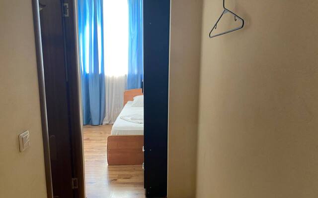 Aleksis Mini Hotel